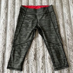 Workouts pants/ leggings size M